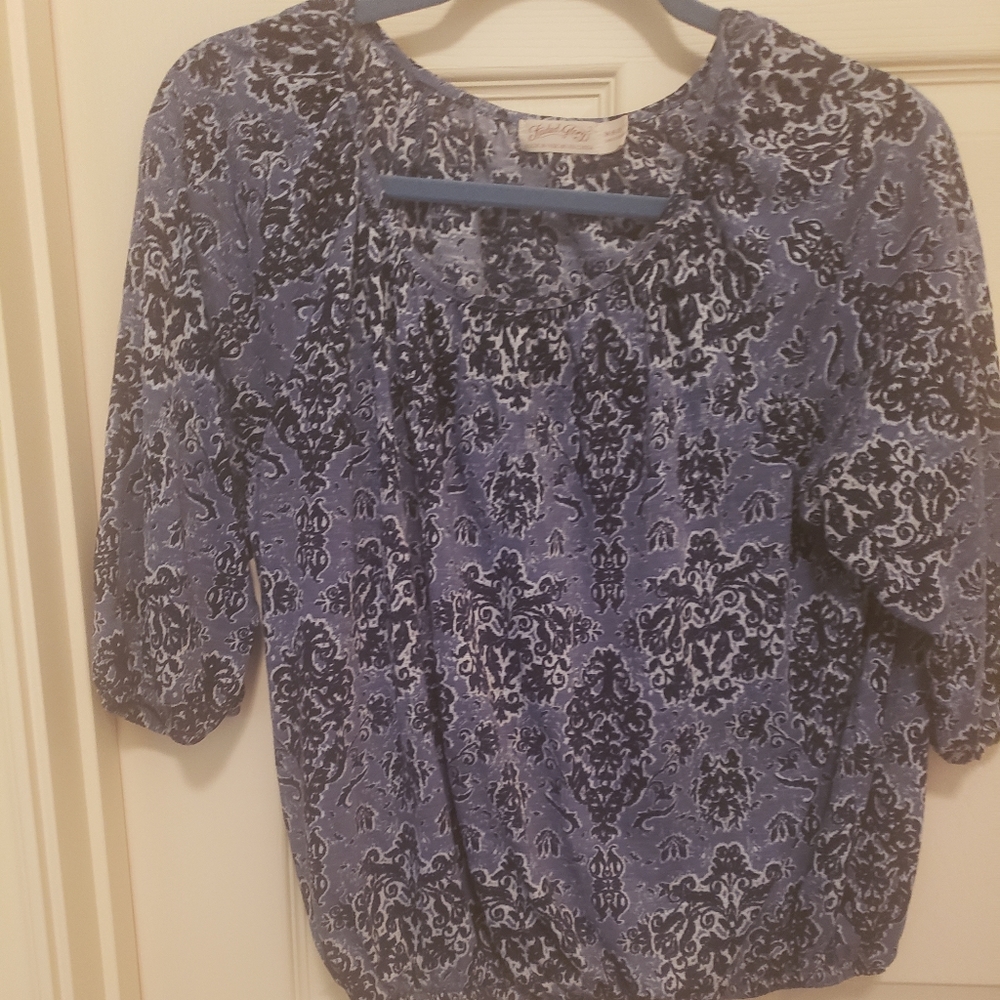🌻3 for $5/ floral blouse
